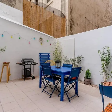 Appartement Duplex 4 Pers. Centre Avec Cour Privee Ensoleillee Marseille