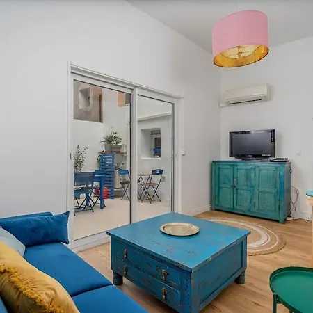 Апартаменты Duplex 4 Pers. Centre Avec Cour Privee Ensoleillee Марсель