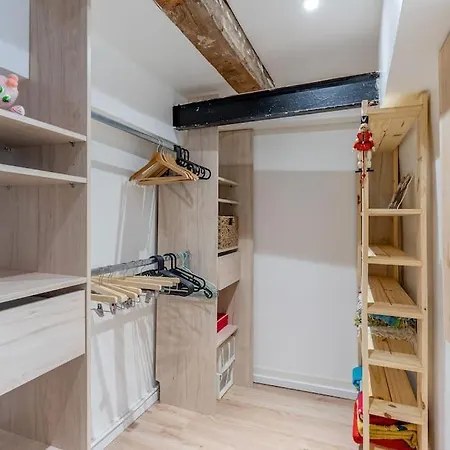 Duplex 4 Pers. Centre Avec Cour Privee Ensoleillee * Marsylia